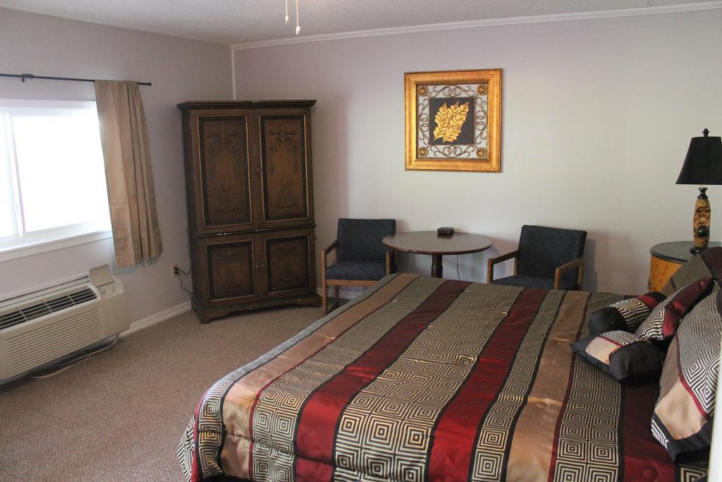Brydan Suites Юрика Спрингс Экстерьер фото